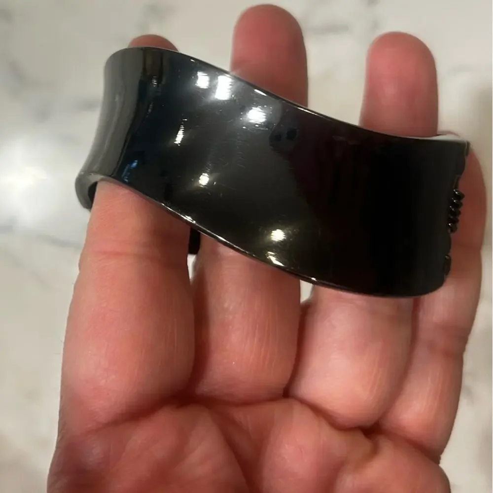 Black‎ Crome Chunky Clasp Bracelet Bangle
